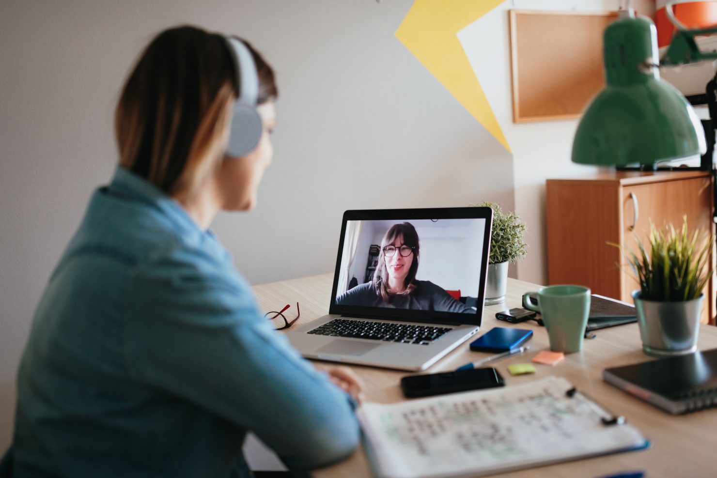 How to Conduct a Virtual Interview