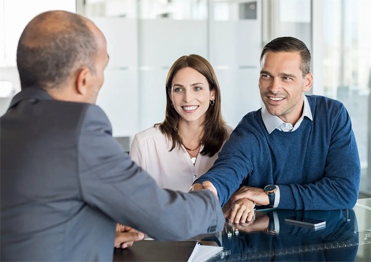 How to Interview A Financial Advisor
