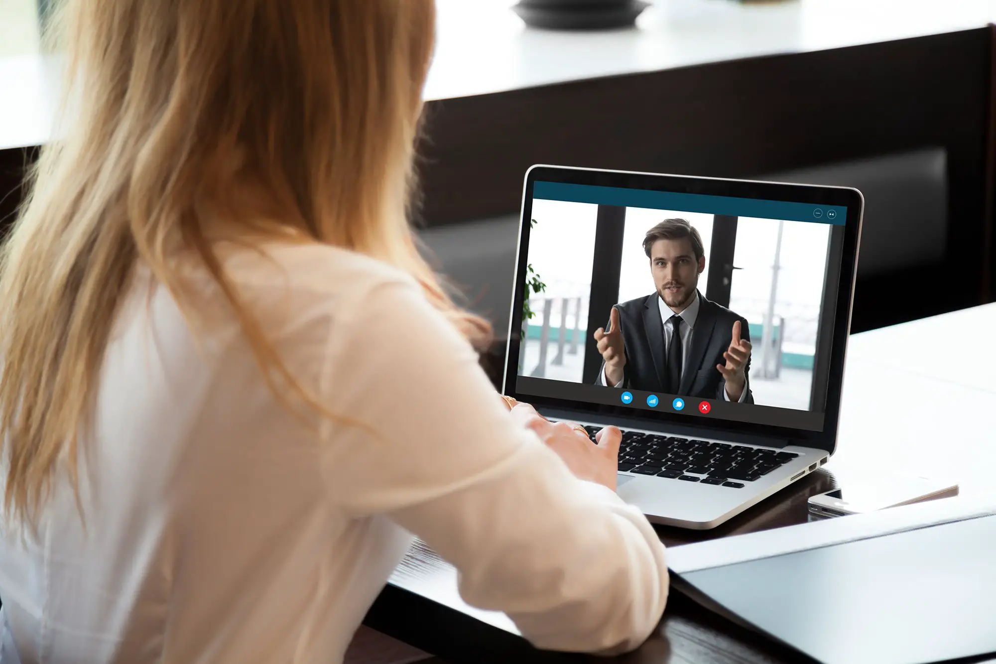 Is it worth hiring a coach to help with virtual job interviews?