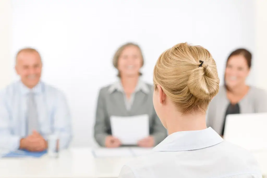 TOP 18 Mental Health Counselor Interview Questions